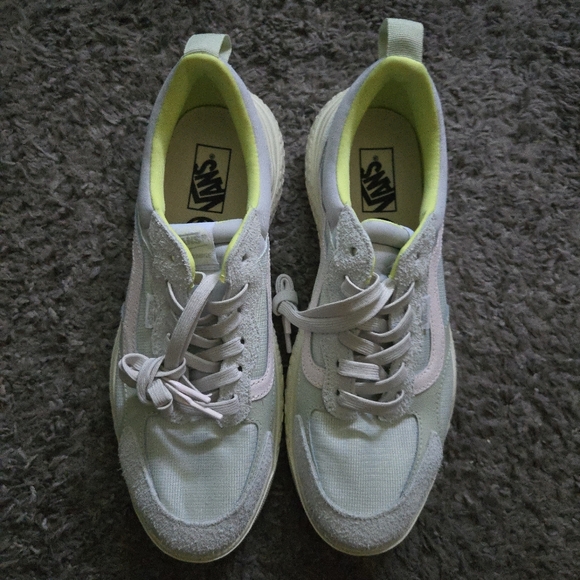 Vans Ultrarange Neo Vr3 Men 11.5 Vr3cush Light Yellow Multi 032026 - Picture 2 of 8